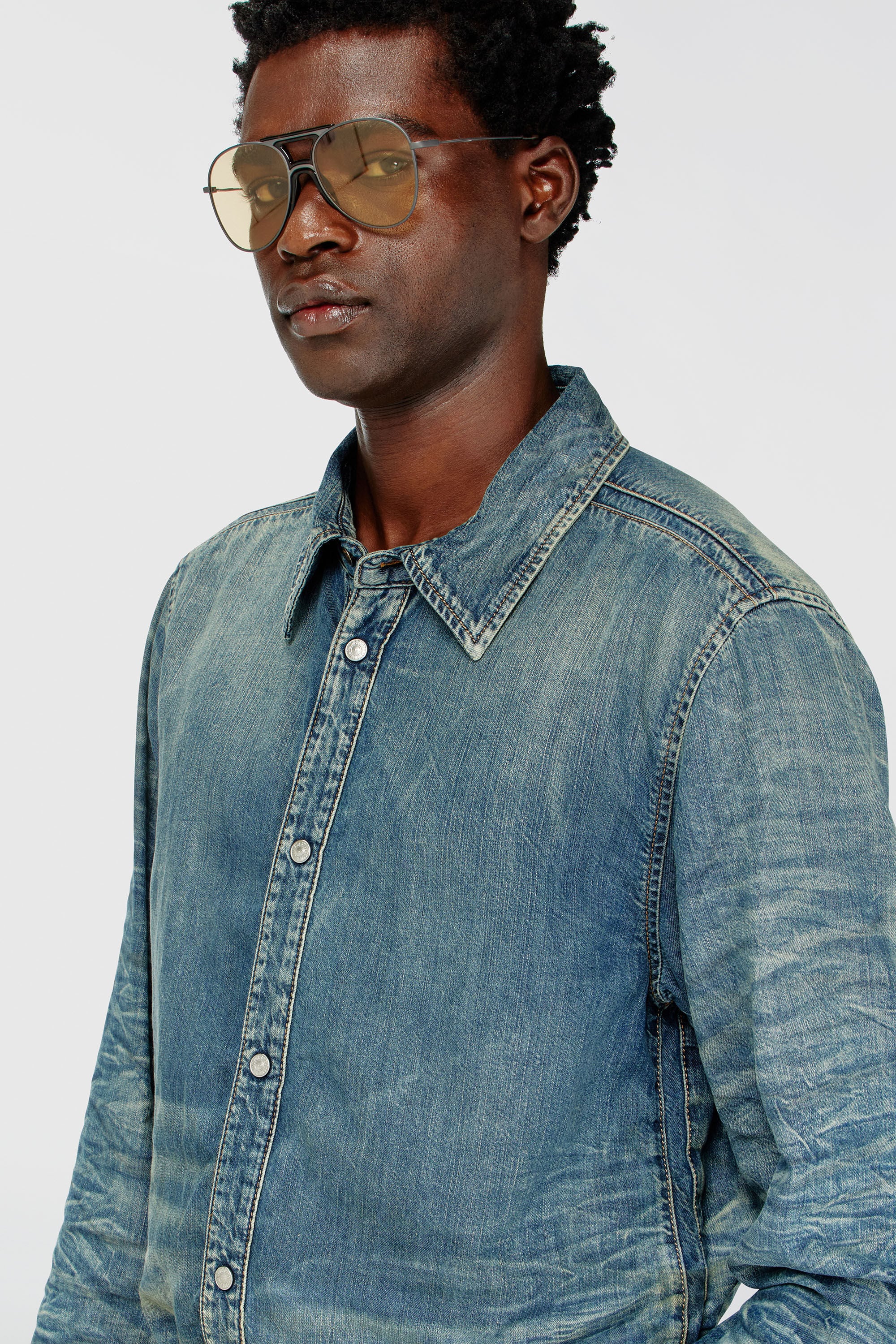 Diesel - D-SYNAR-FSJ4, Man's Shirt in dirty-effect creased denim in null - 5