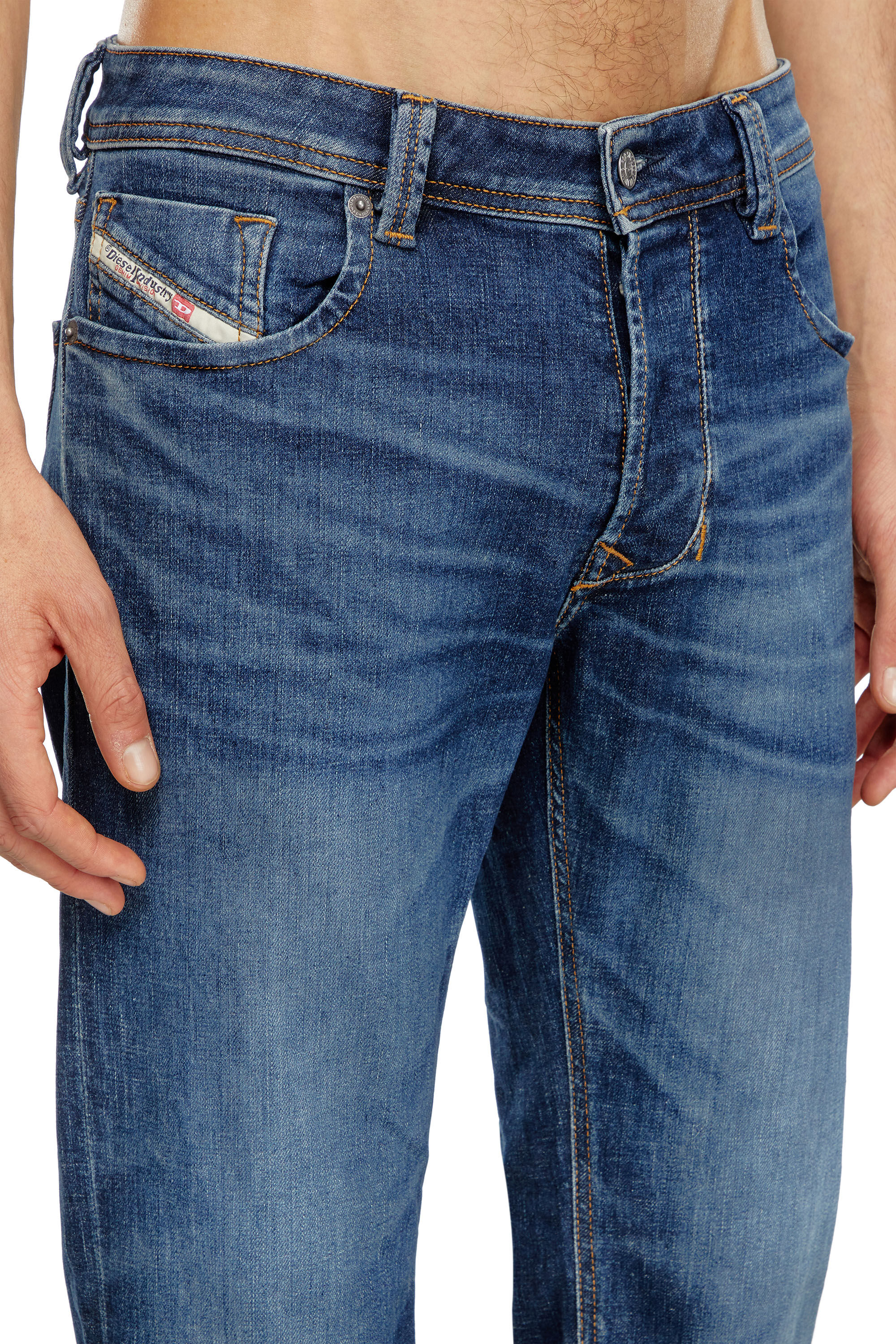 Diesel - Straight Jeans 1985 Larkee 09J47, Dark Blue - Image 5