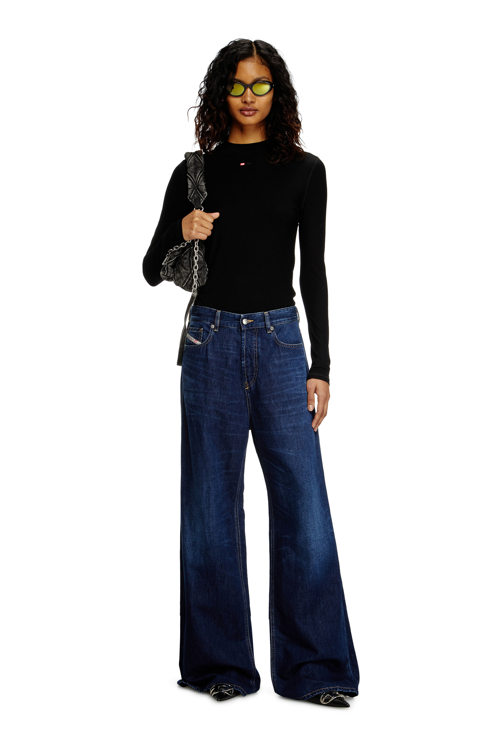 デニム・ジーパン DIESEL Relaxed Jeans 1996 D-Sire 068re Relaxed Jeans - 1996 D-Sire | ミディアムブルー | ウィメンズ