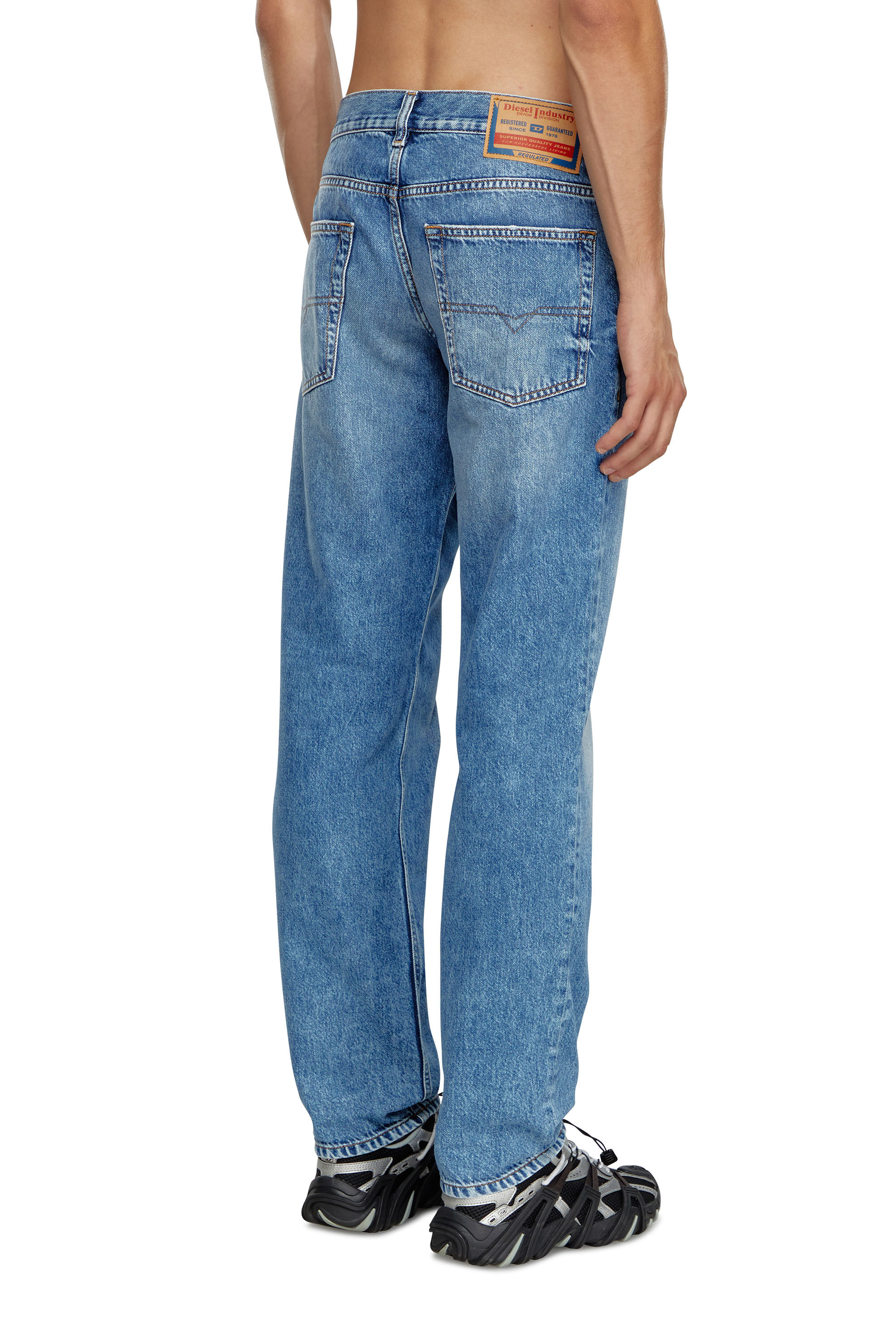 Diesel - Man's Regular Jeans 2023 D-Finitive 09H95, Medium blue - 4