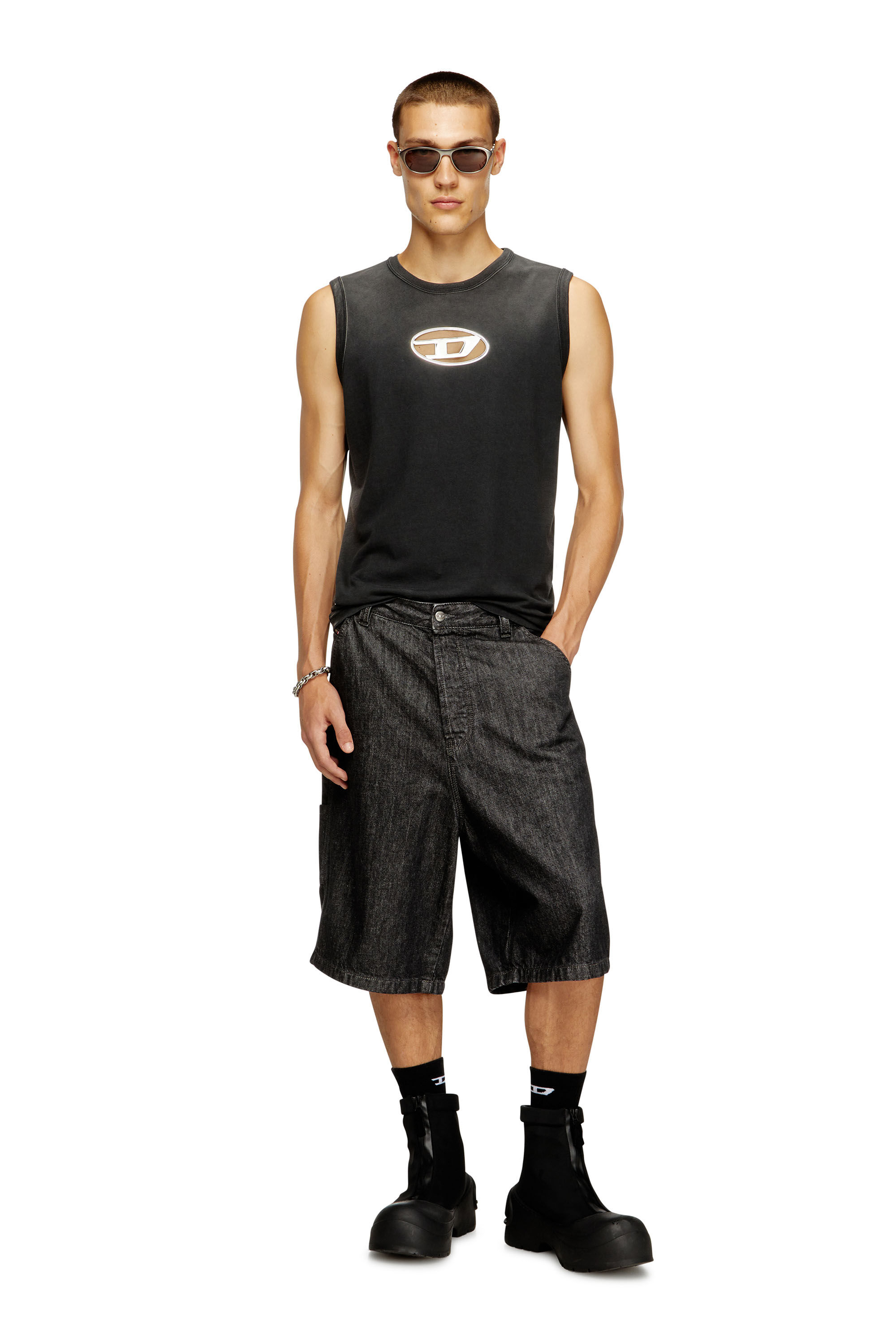 パクゴヌク着 Faded tank top with puffy Oval D Men's Faded tank top with puffy Oval D | Brown | Diesel