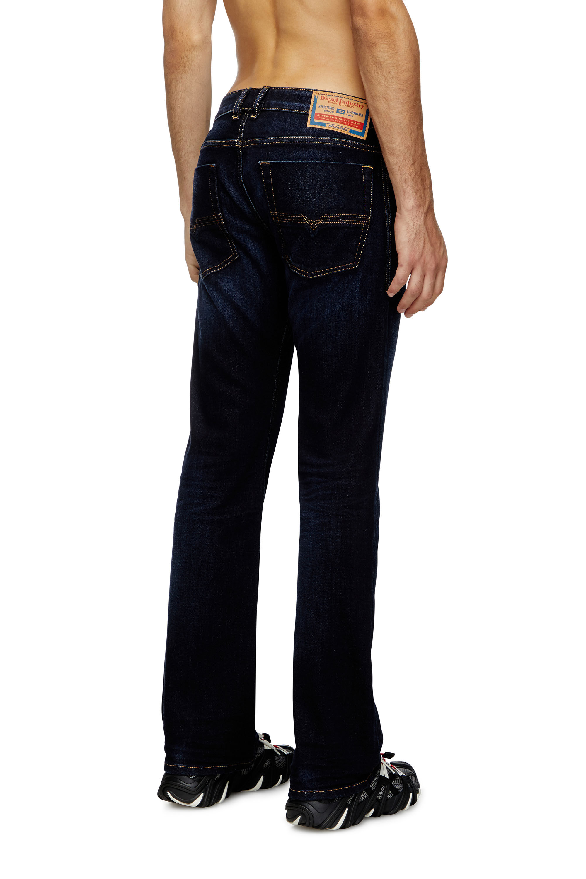 Diesel - Man's Bootcut Jeans 2007 Zatiny 009ZS, Dark Blue - 4