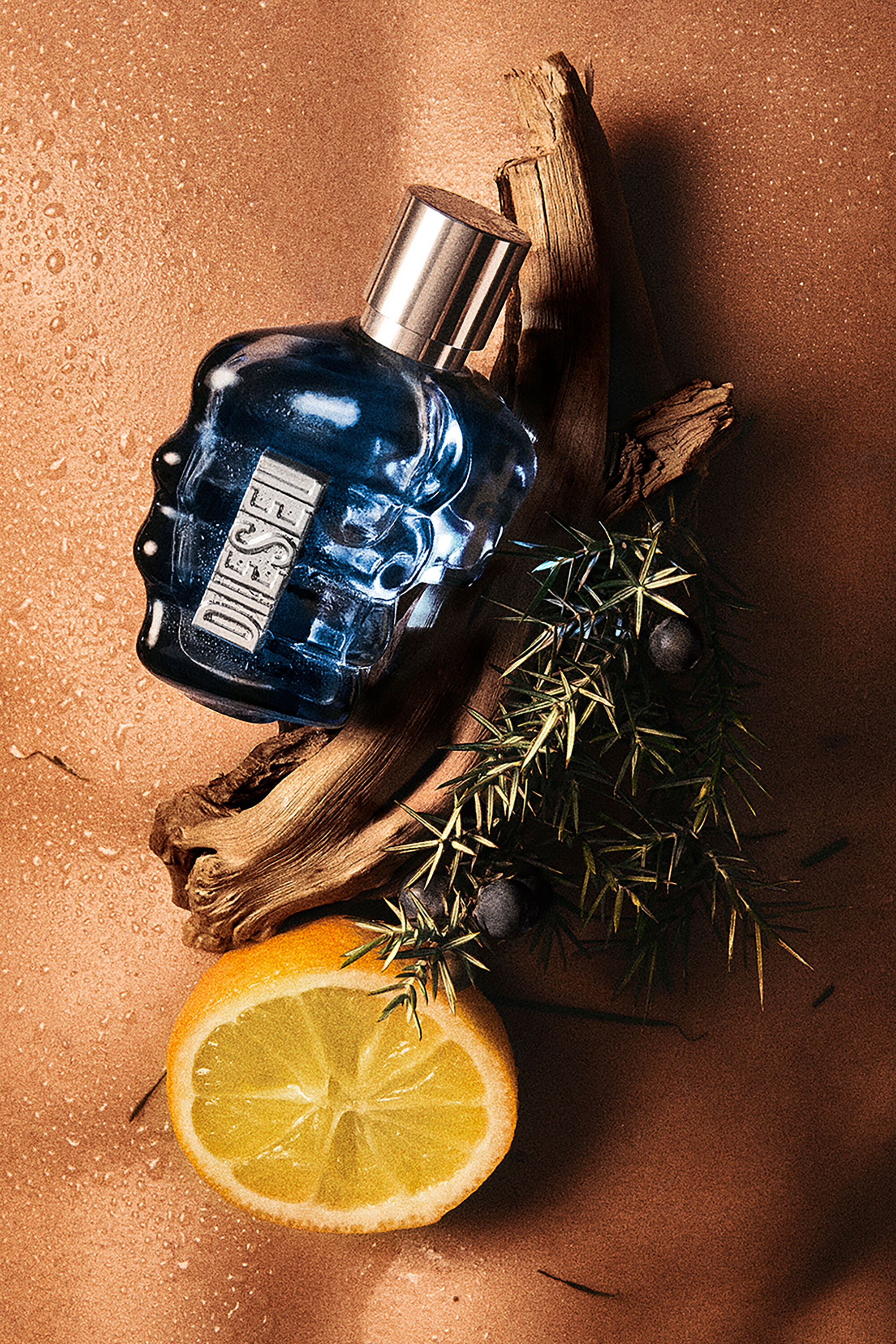 Diesel - SOUND OF THE BRAVE 200ML, Man's Sound Of The Brave 200ml, 6.7 FL.OZ., Eau de Toilette in Blue - 2