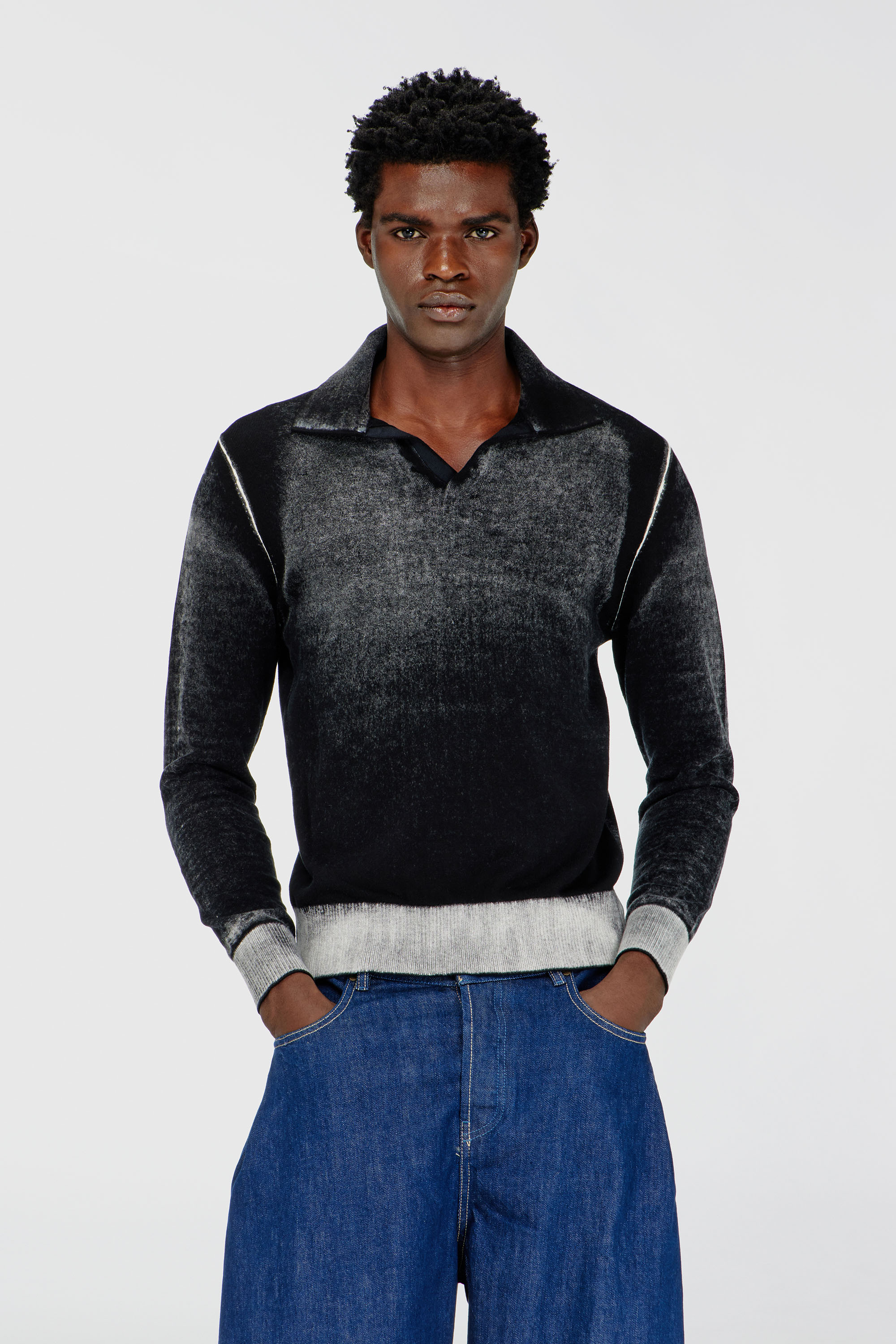 Diesel - K-LORENZO, Man's Reverse-print polo jumper in Black - 1