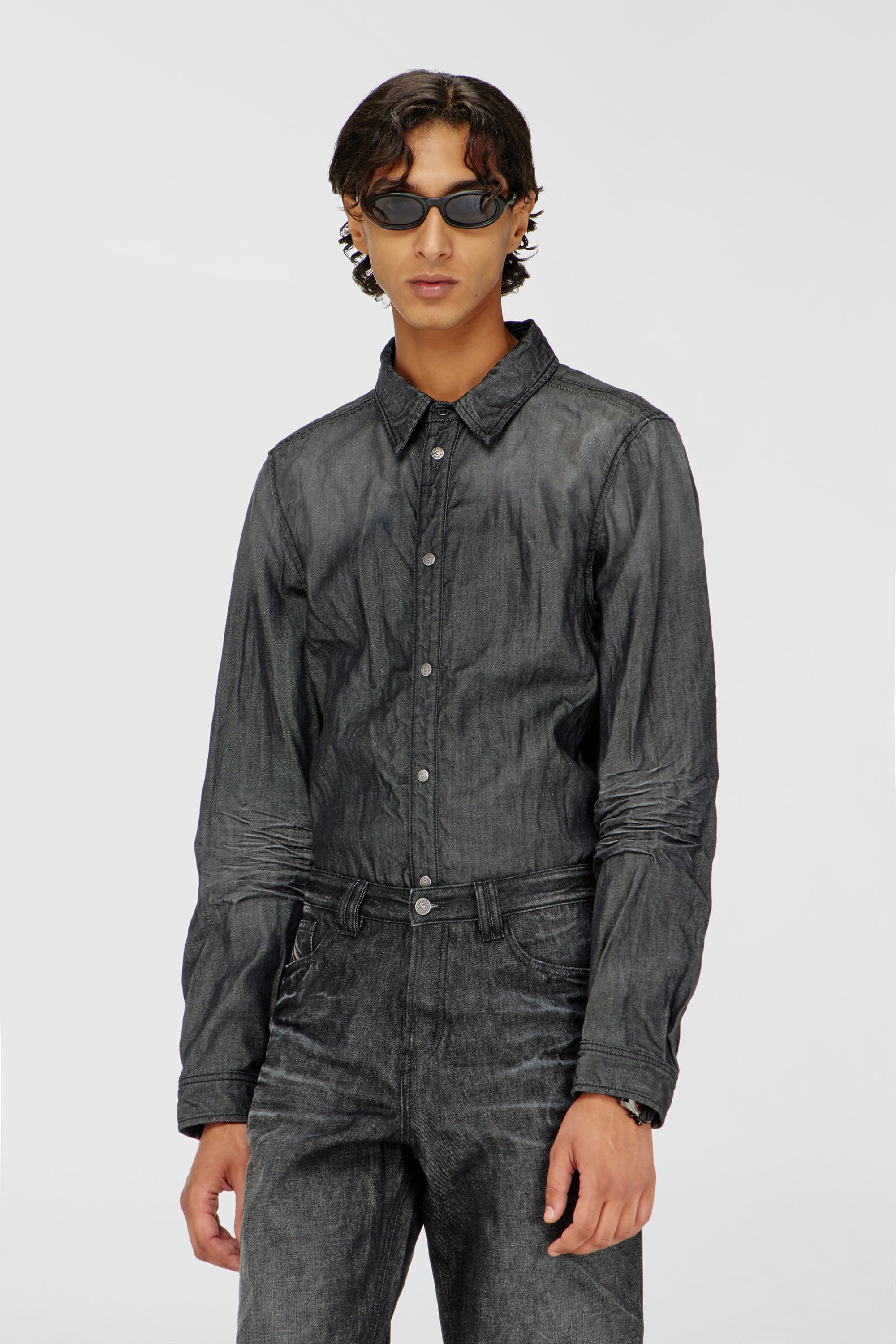 Diesel - D-SYNAR-FSJ2, Man's Shirt in creased denim in Dark grey - 2