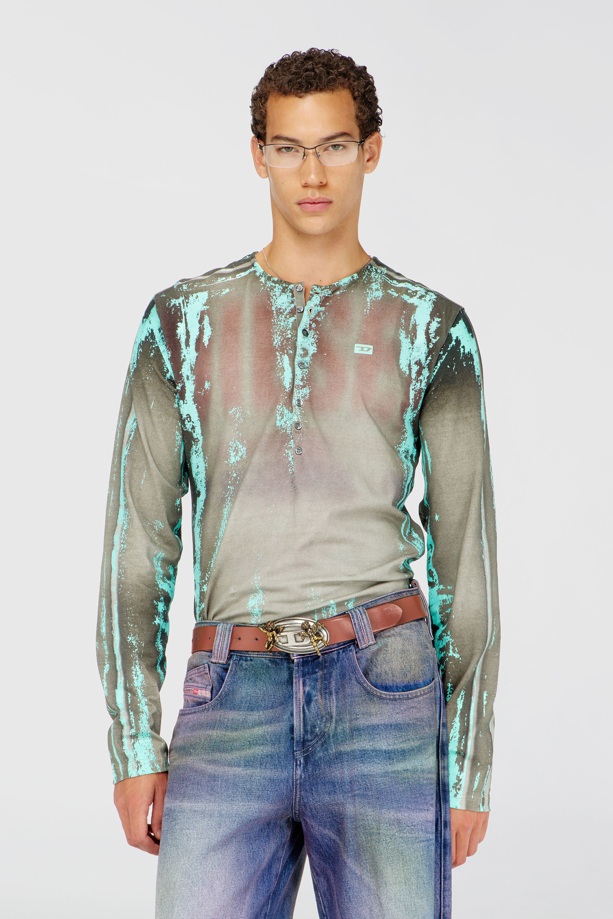 Diesel - T-FYNO-ML, Man's Grandad T-shirt in cracked leather-effect jersey in Grey/Blue - 2