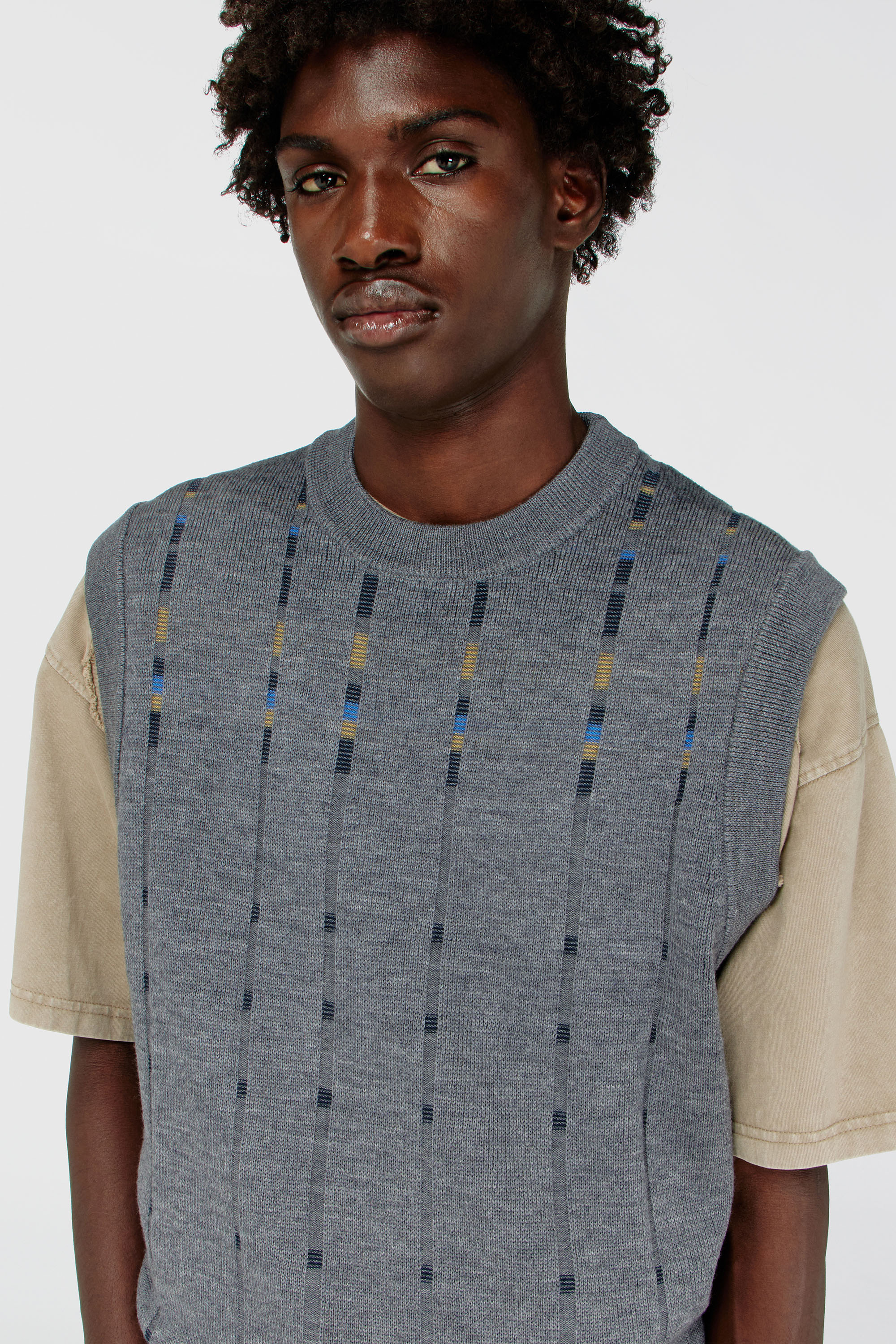 Diesel - K-ROERI, Man's Wool vest with check effect in Grey - 5