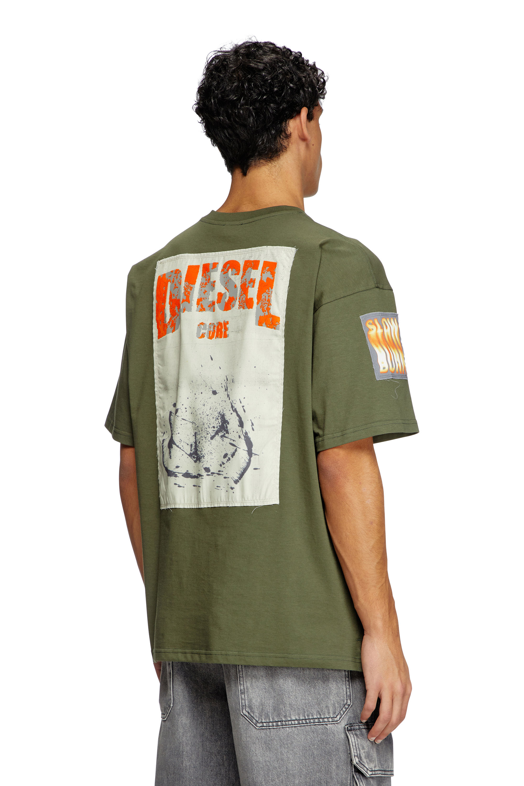 Diesel - T-BOXT-SLITS-R8, Man's T-shirt with patch detail in Military Green - 4