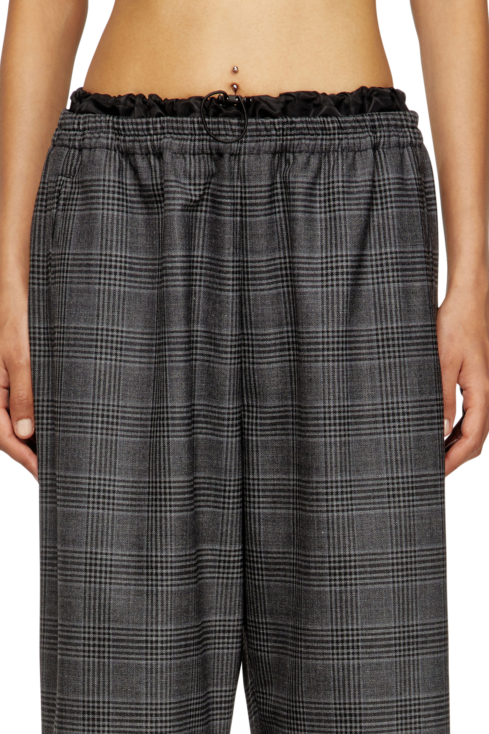 Diesel - P-YRITE, Woman's Wool pants with welt pockets in Black - 4